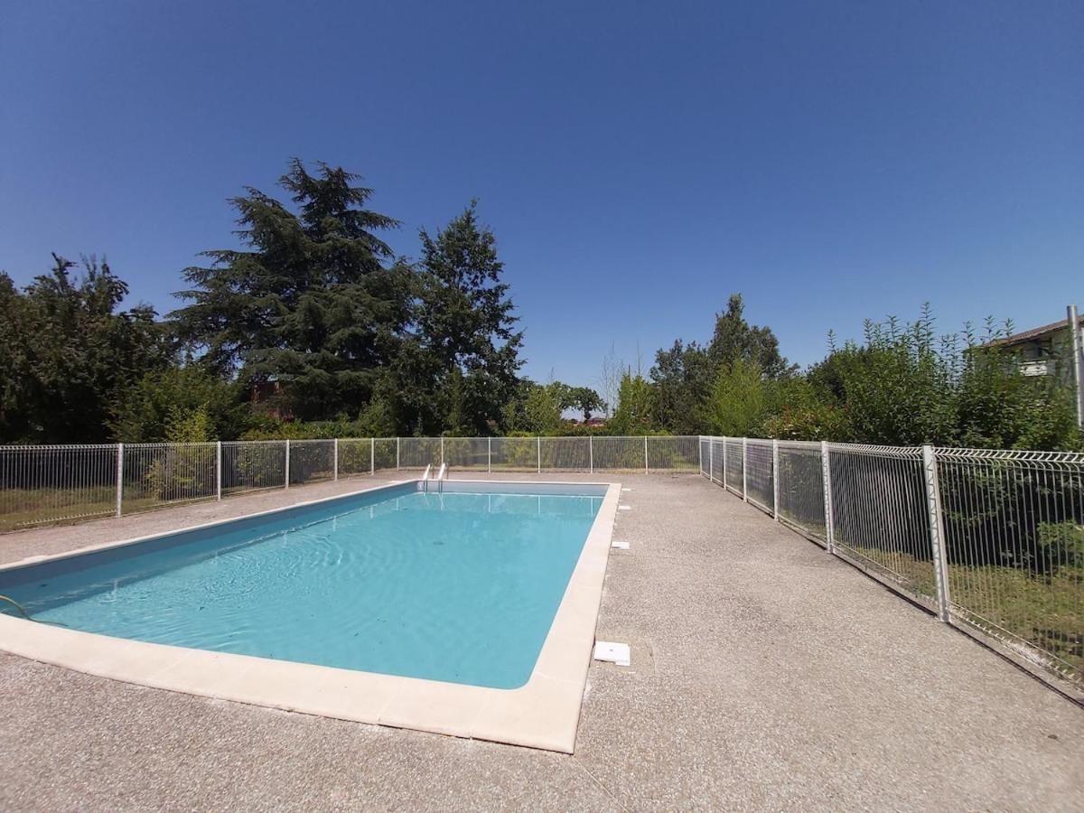 Le Sporting Land - Avec Entree Autonome, Parking Prive & Sa Piscine ! - Leilighet Gaillac Eksteriør bilde